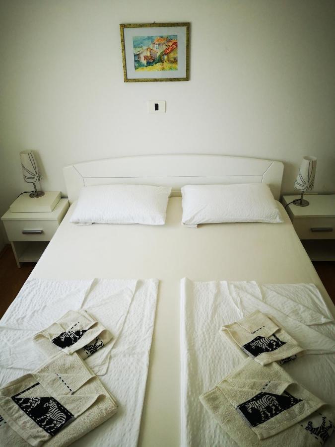 Apartma Ceh Gabrovica pri Črnem Kalu Buitenkant foto